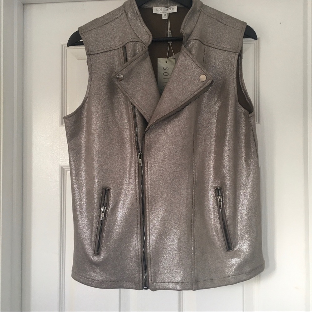 Solitaire Faux leather vest